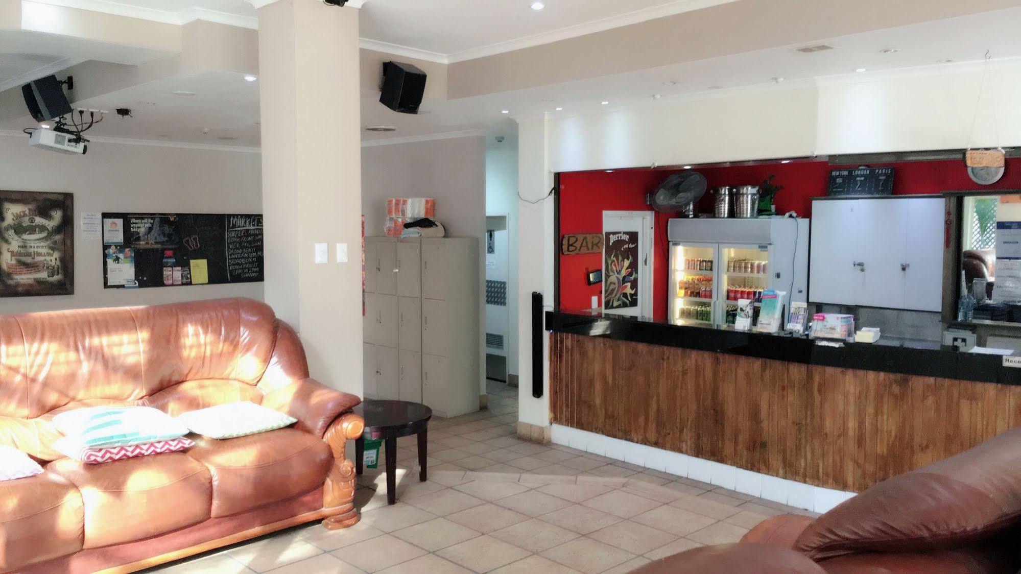 Gold Coast Hostel Екстер'єр фото